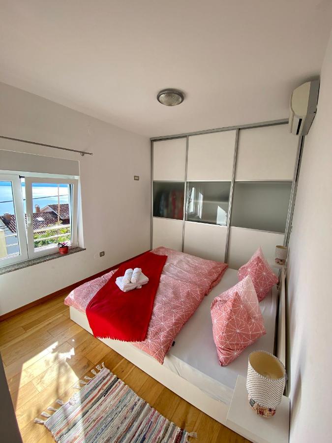 Apartments Belvedere Ловран Екстериор снимка